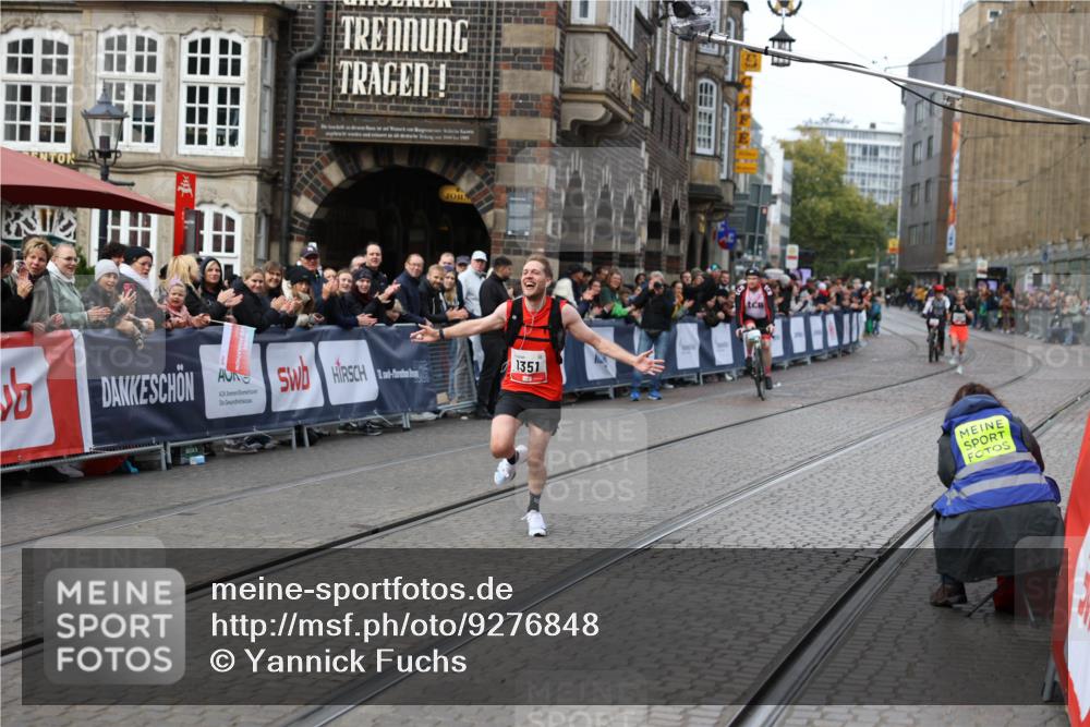 05.10.2025 - 20. swb-Marathon Bremen Yannick Fuchs http://msf.ph/oto/9276848 05.10.2025 12:38:47 Ziel 7, 1351 meine-sportfotos.de