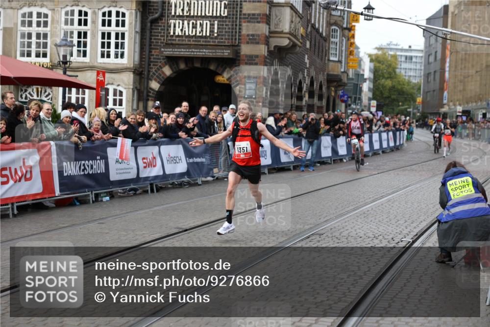 05.10.2025 - 20. swb-Marathon Bremen Yannick Fuchs http://msf.ph/oto/9276866 05.10.2025 12:38:47 Ziel 7, 1351 meine-sportfotos.de