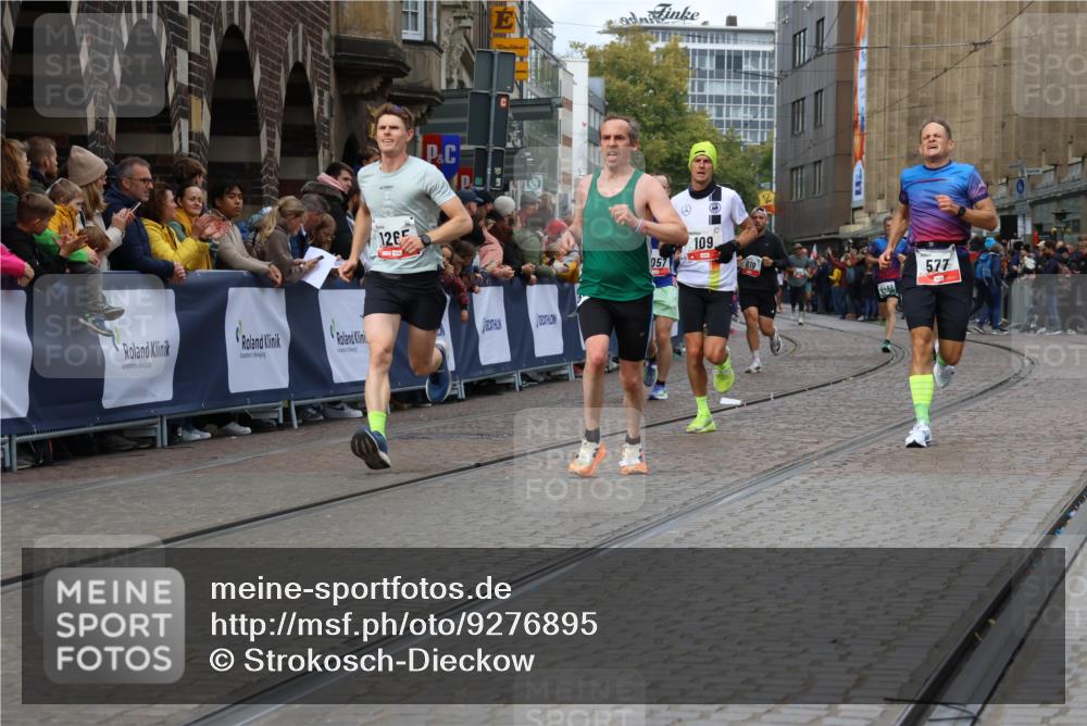 05.10.2025 - 20. swb-Marathon Bremen Strokosch-Dieckow http://msf.ph/oto/9276895 05.10.2025 13:04:42 Ziel 109, 577, 1265, 2057, 2188, 4966, 6463 meine-sportfotos.de