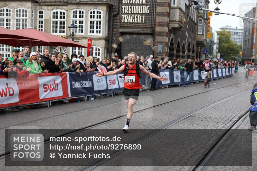 05.10.2025 - 20. swb-Marathon Bremen Yannick Fuchs http://msf.ph/oto/9276899 05.10.2025 12:38:47 Ziel 7, 1351 meine-sportfotos.de