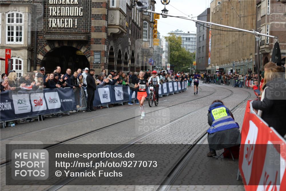 05.10.2025 - 20. swb-Marathon Bremen Yannick Fuchs http://msf.ph/oto/9277073 05.10.2025 12:38:52 Ziel 1351 meine-sportfotos.de