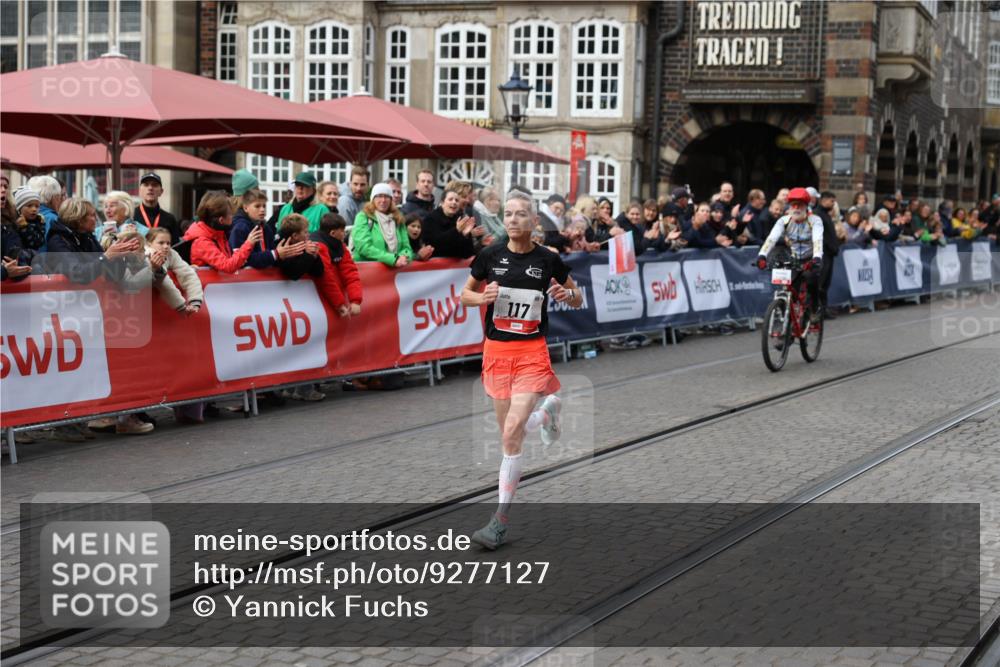 05.10.2025 - 20. swb-Marathon Bremen Yannick Fuchs http://msf.ph/oto/9277127 05.10.2025 12:38:55 Ziel 117, 1351 meine-sportfotos.de