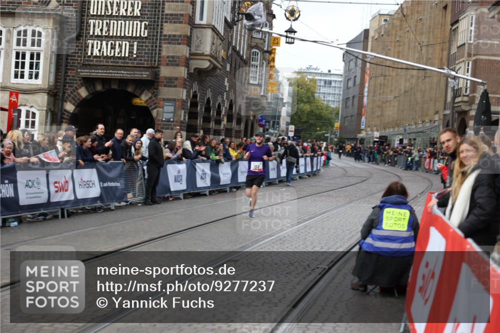 05.10.2025 - 20. swb-Marathon Bremen Yannick Fuchs http://msf.ph/oto/9277237 05.10.2025 12:38:58 Ziel 117 meine-sportfotos.de