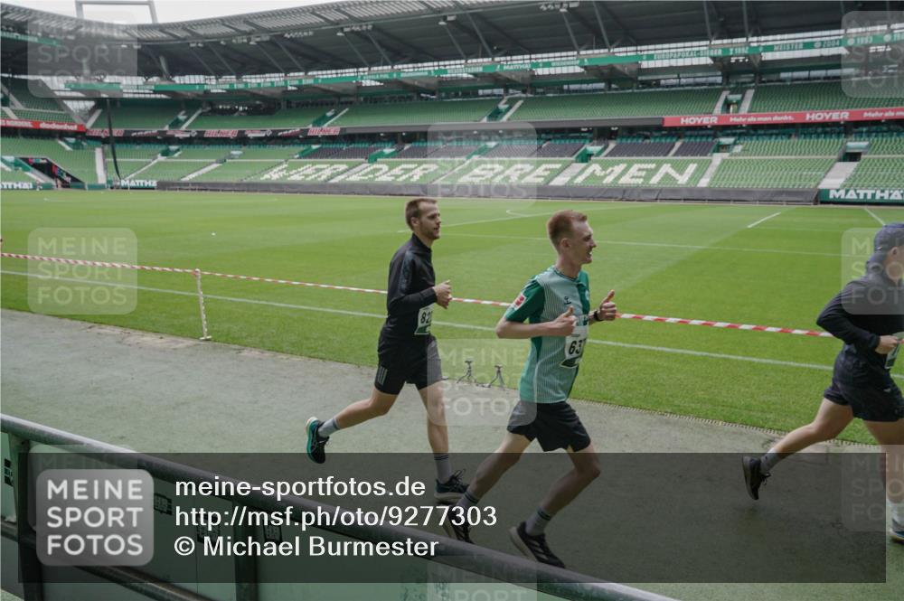 05.10.2025 - 20. swb-Marathon Bremen Michael Burmester http://msf.ph/oto/9277303 05.10.2025 12:56:21 Laufen im Stadion 325, 591, 830, 901, 984, 989, 1261, 1380, 1679, 1774, 1825, 1931, 2134, 2149, 2263, 2438, 2459, 2490, 2571, 2634, 2942, 3161, 3392, 3606, 3749, 3980, 4052, 4101, 4116, 4149, 4288, 4432, 4485, 5246, 5255, 5370, 5419, 5469, 5490, 5615, 5691, 5719, 6070, 6176, 6375, 6441, 6451, 6515, 6615, 6689, 6744, 6797, 6820, 6864, 6926, 7000, 7292, 7320, 7431, 7783, 7920, 8060, 8144, 8222, 78, 240, 1490, 2162, 2459, 2884, 3074, 3515, 3612, 4079, 4116, 4195, 4456 meine-sportfotos.de