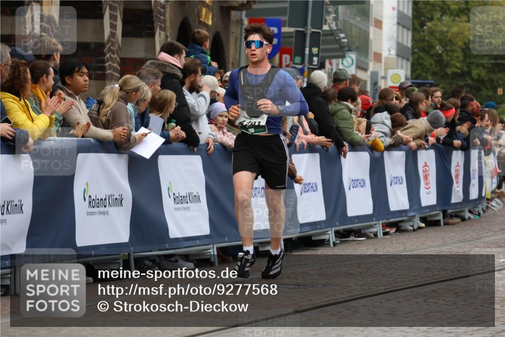 05.10.2025 - 20. swb-Marathon Bremen Strokosch-Dieckow http://msf.ph/oto/9277568 05.10.2025 13:05:14 Ziel 236, 1607, 4291, 5103, 7987, 9114 meine-sportfotos.de
