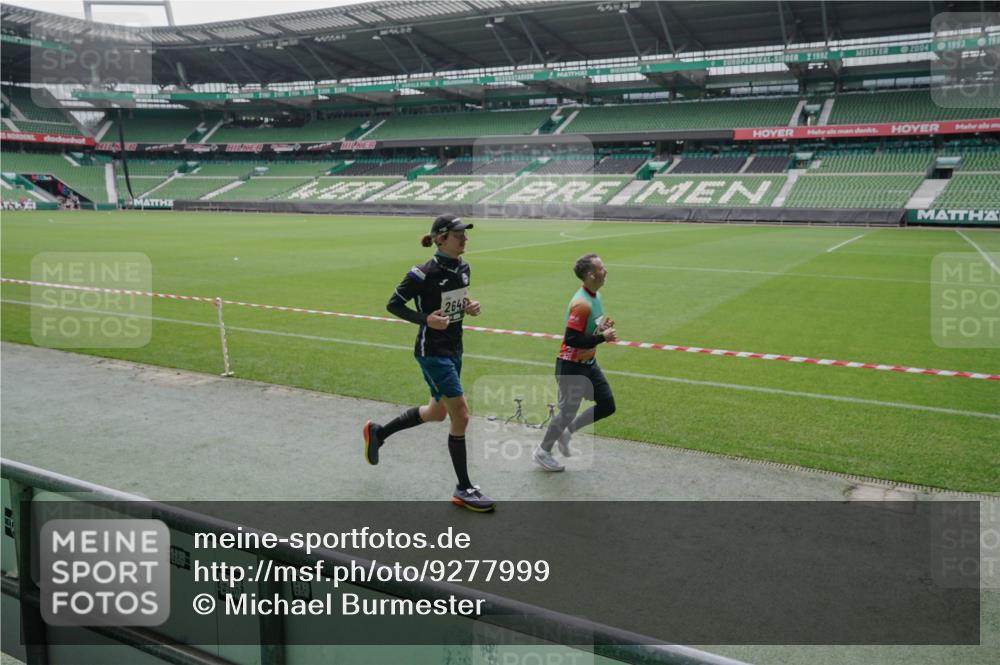 05.10.2025 - 20. swb-Marathon Bremen Michael Burmester http://msf.ph/oto/9277999 05.10.2025 12:58:02 Laufen im Stadion 90, 415, 820, 846, 963, 1317, 1491, 2158, 2234, 2240, 2304, 2648, 2662, 2821, 2893, 3373, 3396, 3573, 3591, 3602, 3798, 3969, 3977, 4089, 4102, 4287, 4389, 4401, 4446, 4496, 4709, 4747, 4821, 5100, 5149, 5163, 5214, 5313, 5562, 5645, 5728, 5917, 6161, 6317, 6326, 6372, 6525, 6534, 6535, 6675, 6676, 6999, 7053, 7588, 7731, 7813, 7911, 7940, 8091, 8113, 8128, 8328, 8379, 8576, 8801, 8827, 8964, 8993, 9112, 9151, 9983, 11658, 237, 246, 305, 613, 833, 1382, 2522, 3591 meine-sportfotos.de