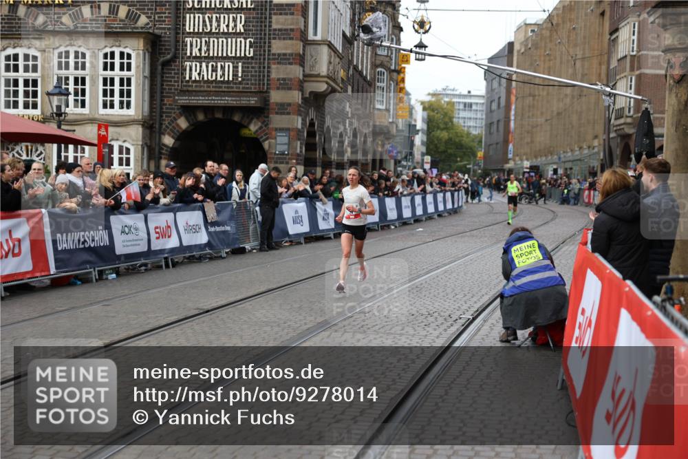 05.10.2025 - 20. swb-Marathon Bremen Yannick Fuchs http://msf.ph/oto/9278014 05.10.2025 12:40:32 Ziel 4 meine-sportfotos.de