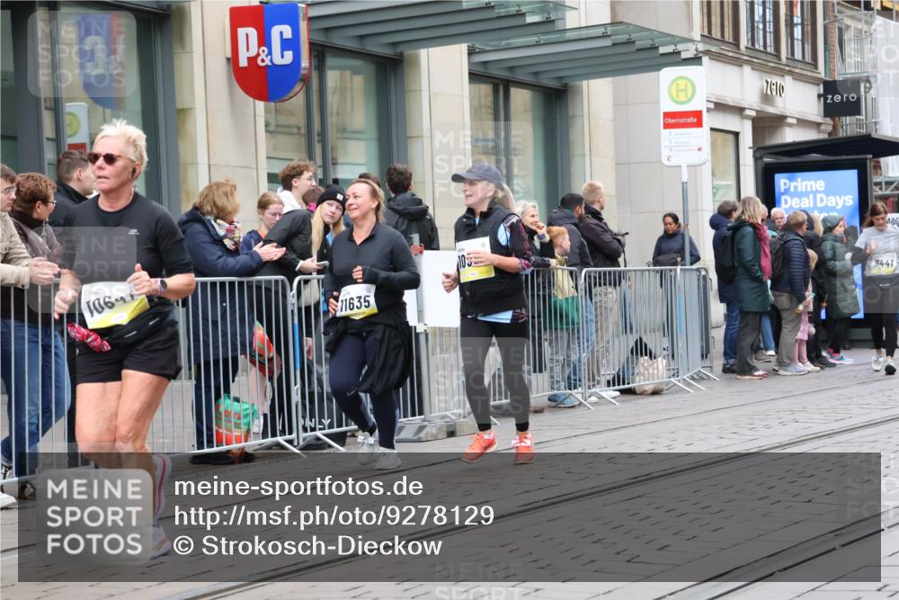 05.10.2025 - 20. swb-Marathon Bremen Strokosch-Dieckow http://msf.ph/oto/9278129 05.10.2025 11:14:42 Ziel 9303, 10496, 10647, 10984, 11107, 11293, 11345, 11448, 11607, 11635, 9303, 10496, 10647, 10984, 11107, 11293, 11345, 11448, 11607, 11635 meine-sportfotos.de