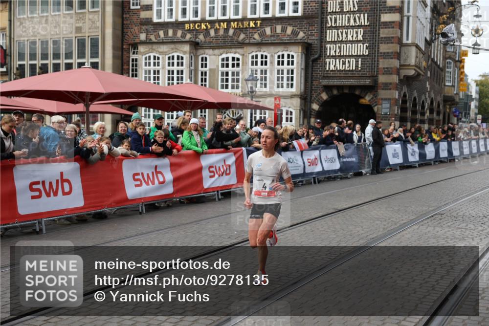 05.10.2025 - 20. swb-Marathon Bremen Yannick Fuchs http://msf.ph/oto/9278135 05.10.2025 12:40:34 Ziel 4 meine-sportfotos.de