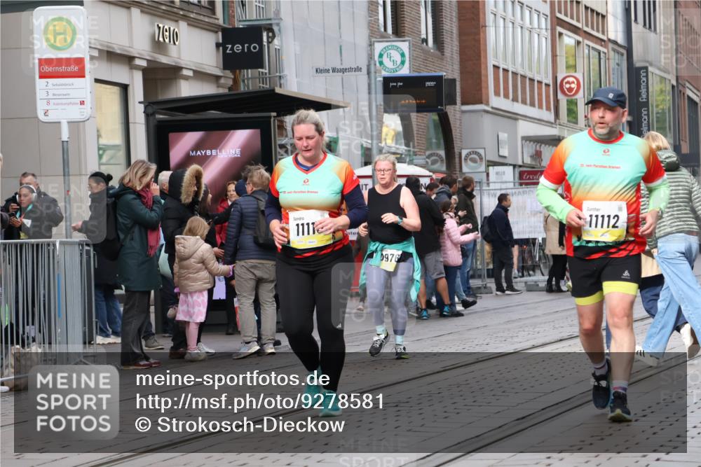 05.10.2025 - 20. swb-Marathon Bremen Strokosch-Dieckow http://msf.ph/oto/9278581 05.10.2025 11:15:04 Ziel 8844, 9441, 9643, 9767, 9768, 9959, 10976, 11112, 11113, 11293, 8844, 9441, 9643, 9767, 9768, 9959, 10976, 11112, 11113, 11293 meine-sportfotos.de