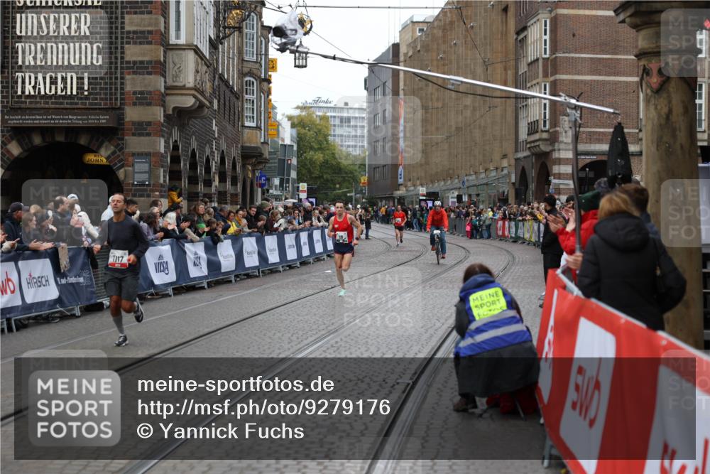 05.10.2025 - 20. swb-Marathon Bremen Yannick Fuchs http://msf.ph/oto/9279176 05.10.2025 12:42:37 Ziel 1921 meine-sportfotos.de