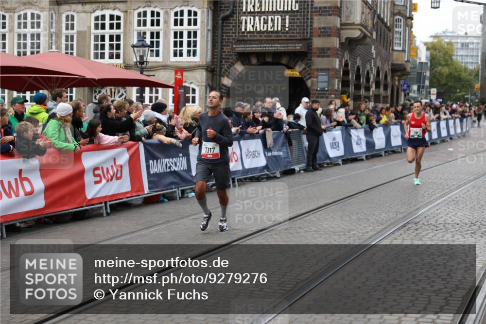 05.10.2025 - 20. swb-Marathon Bremen Yannick Fuchs http://msf.ph/oto/9279276 05.10.2025 12:42:38 Ziel 1117 meine-sportfotos.de