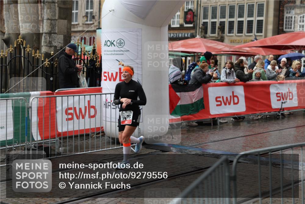 05.10.2025 - 20. swb-Marathon Bremen Yannick Fuchs http://msf.ph/oto/9279556 05.10.2025 15:00:53 Ziel 1475, 1818 meine-sportfotos.de