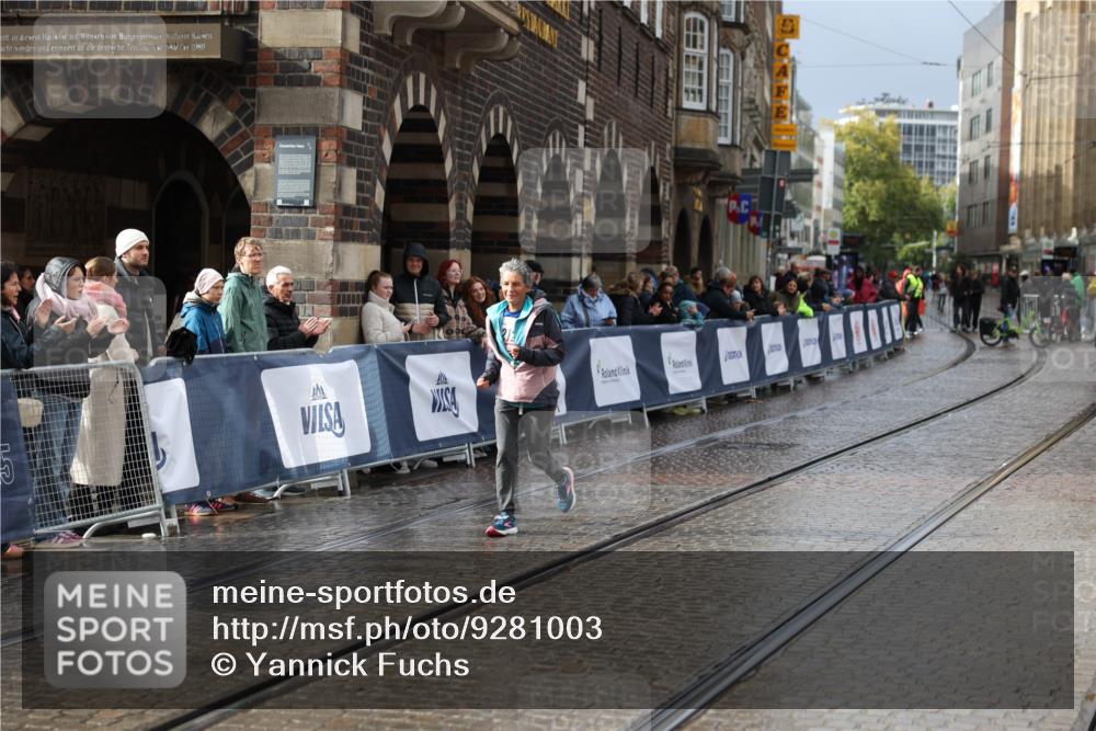 05.10.2025 - 20. swb-Marathon Bremen Yannick Fuchs http://msf.ph/oto/9281003 05.10.2025 15:04:10 Ziel  meine-sportfotos.de