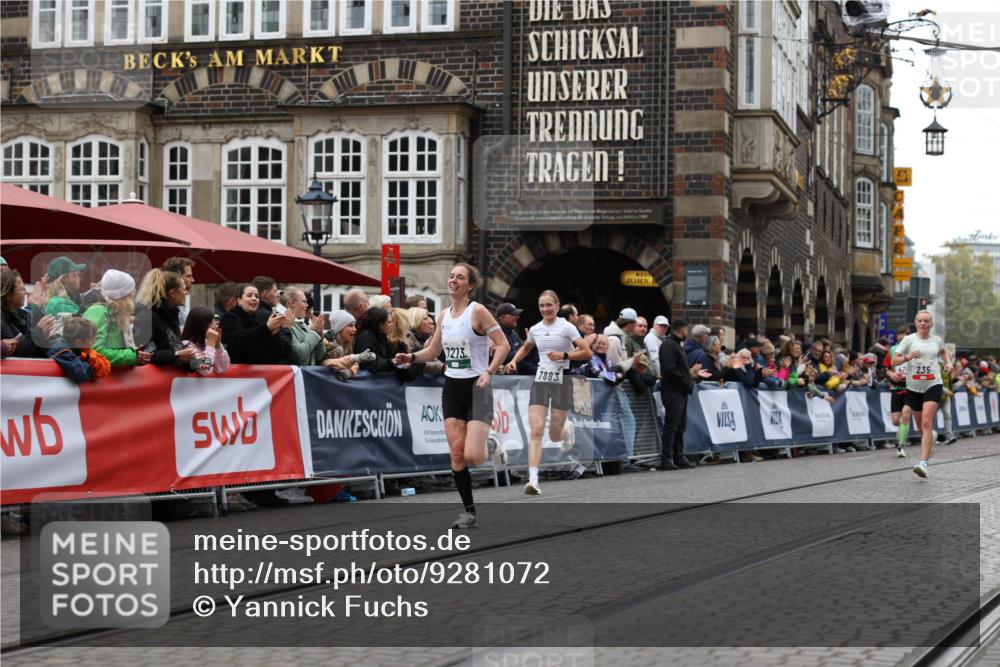 05.10.2025 - 20. swb-Marathon Bremen Yannick Fuchs http://msf.ph/oto/9281072 05.10.2025 12:55:19 Ziel 1231, 4030, 7213 meine-sportfotos.de