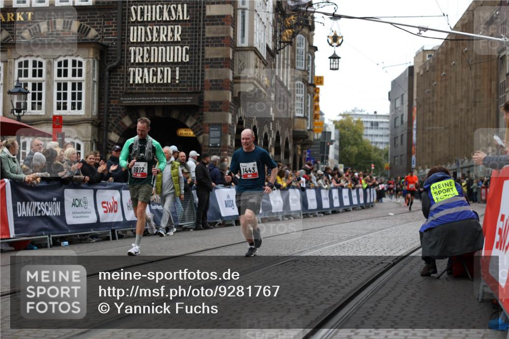 05.10.2025 - 20. swb-Marathon Bremen Yannick Fuchs http://msf.ph/oto/9281767 05.10.2025 12:55:31 Ziel 235, 474, 1443, 1912, 2132, 6444 meine-sportfotos.de
