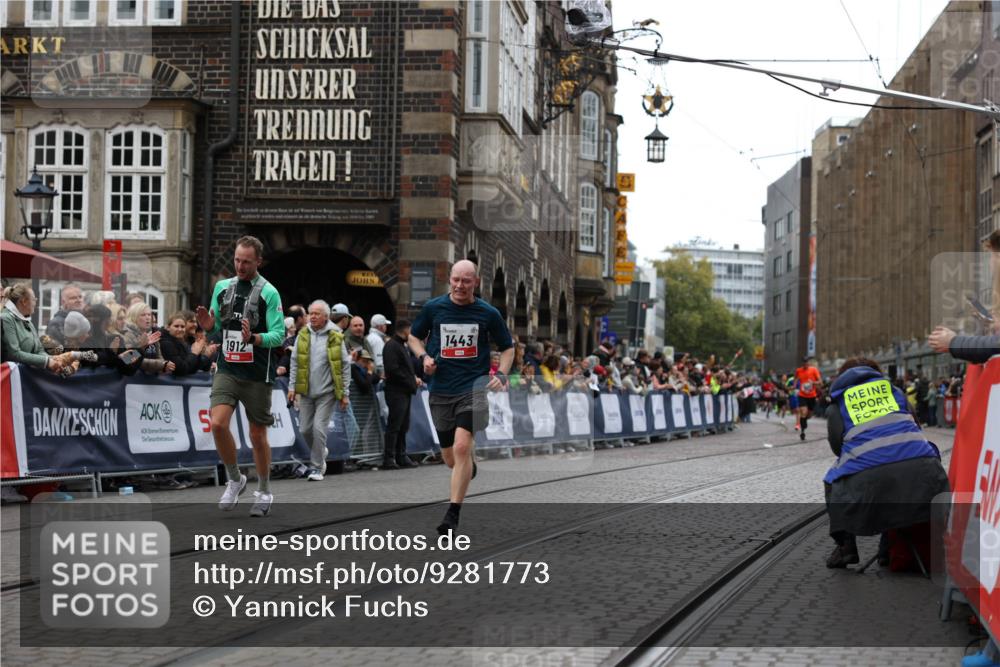 05.10.2025 - 20. swb-Marathon Bremen Yannick Fuchs http://msf.ph/oto/9281773 05.10.2025 12:55:31 Ziel 235, 474, 1443, 1912, 2132, 6444 meine-sportfotos.de