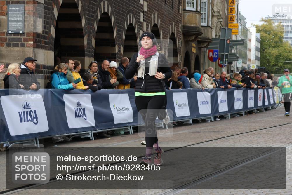 05.10.2025 - 20. swb-Marathon Bremen Strokosch-Dieckow http://msf.ph/oto/9283405 05.10.2025 11:16:28 Ziel 9563, 10023, 10379, 10450, 11358, 11404 meine-sportfotos.de