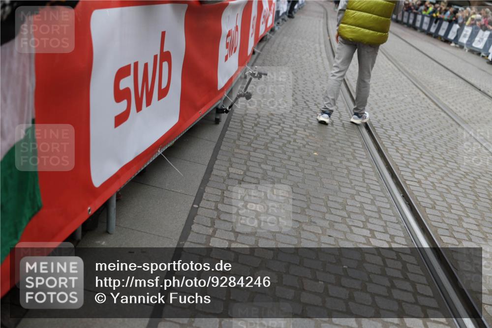 05.10.2025 - 20. swb-Marathon Bremen Yannick Fuchs http://msf.ph/oto/9284246 05.10.2025 13:01:03 Ziel 1645, 9130 meine-sportfotos.de
