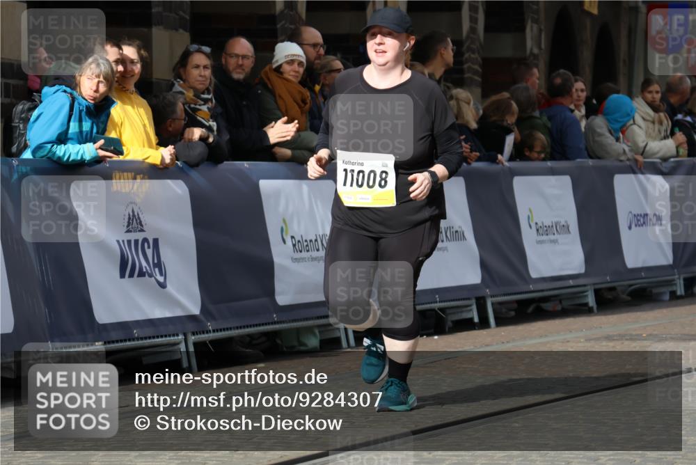 05.10.2025 - 20. swb-Marathon Bremen Strokosch-Dieckow http://msf.ph/oto/9284307 05.10.2025 11:17:17 Ziel 11008 meine-sportfotos.de