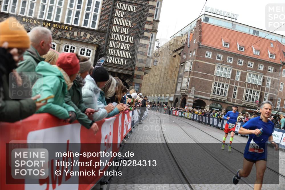 05.10.2025 - 20. swb-Marathon Bremen Yannick Fuchs http://msf.ph/oto/9284313 05.10.2025 13:01:27 Ziel 1626, 2666, 2719, 3150, 3342, 3807, 5132, 6150, 7525 meine-sportfotos.de