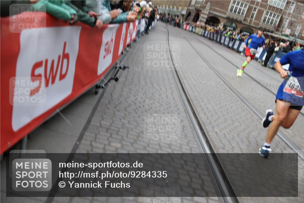05.10.2025 - 20. swb-Marathon Bremen Yannick Fuchs http://msf.ph/oto/9284335 05.10.2025 13:01:27 Ziel 1626, 2666, 2719, 3150, 3342, 3807, 5132, 6150, 7525 meine-sportfotos.de