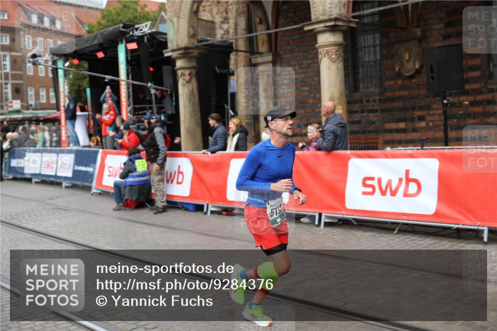 05.10.2025 - 20. swb-Marathon Bremen Yannick Fuchs http://msf.ph/oto/9284376 05.10.2025 13:01:29 Ziel 1626, 2666, 3150, 3807, 5132, 6150 meine-sportfotos.de