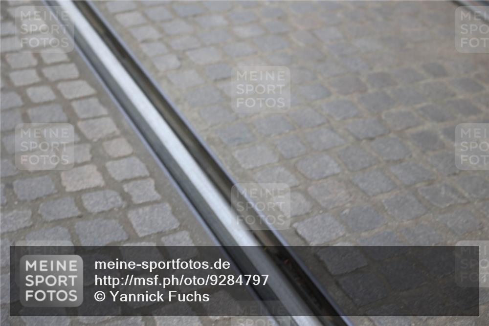 05.10.2025 - 20. swb-Marathon Bremen Yannick Fuchs http://msf.ph/oto/9284797 05.10.2025 13:02:43 Ziel 1810, 3327, 7028, 7170 meine-sportfotos.de