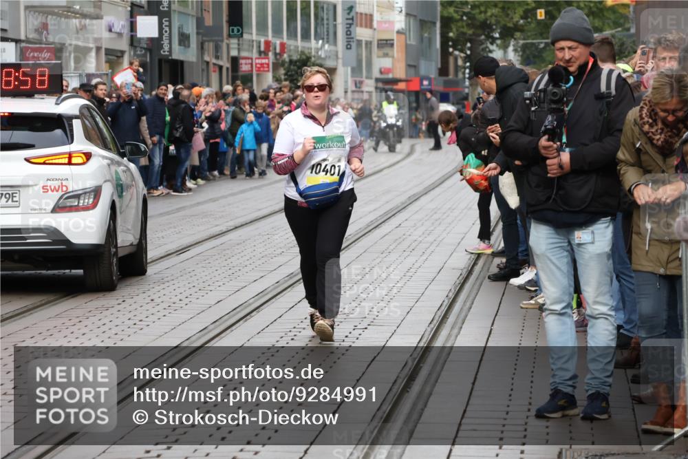 05.10.2025 - 20. swb-Marathon Bremen Strokosch-Dieckow http://msf.ph/oto/9284991 05.10.2025 11:28:58 Ziel 7174, 9257, 9559, 10401, 10482, 7174, 9257, 9559, 10401, 10482 meine-sportfotos.de