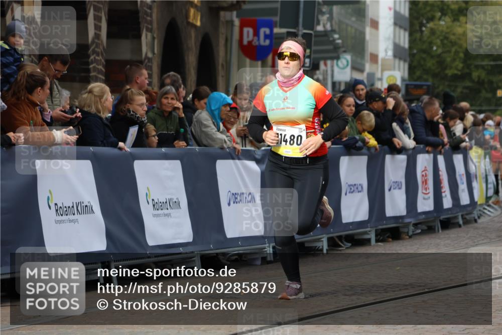 05.10.2025 - 20. swb-Marathon Bremen Strokosch-Dieckow http://msf.ph/oto/9285879 05.10.2025 11:18:43 Ziel 11480 meine-sportfotos.de