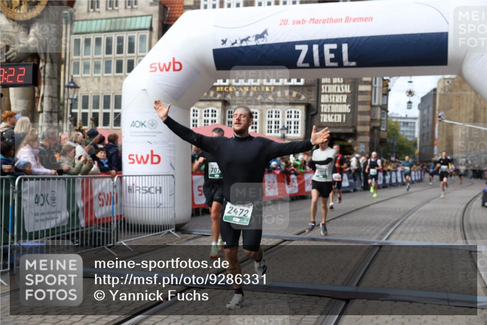 05.10.2025 - 20. swb-Marathon Bremen Yannick Fuchs http://msf.ph/oto/9286331 05.10.2025 13:04:11 Ziel 1652, 2472, 4215, 5786, 7070, 8013 meine-sportfotos.de