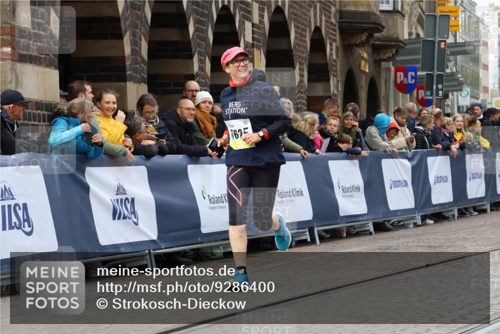 05.10.2025 - 20. swb-Marathon Bremen Strokosch-Dieckow http://msf.ph/oto/9286400 05.10.2025 11:18:57 Ziel 9691, 11625 meine-sportfotos.de