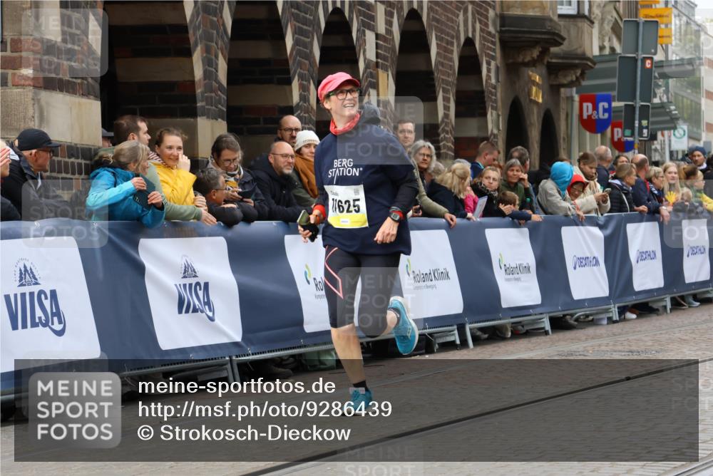 05.10.2025 - 20. swb-Marathon Bremen Strokosch-Dieckow http://msf.ph/oto/9286439 05.10.2025 11:18:57 Ziel 9691, 11625 meine-sportfotos.de