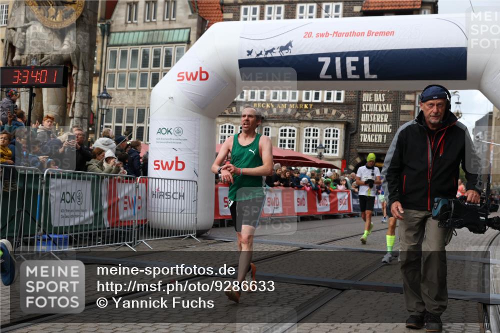 05.10.2025 - 20. swb-Marathon Bremen Yannick Fuchs http://msf.ph/oto/9286633 05.10.2025 13:04:50 Ziel 109, 577, 1265, 4966, 7176 meine-sportfotos.de
