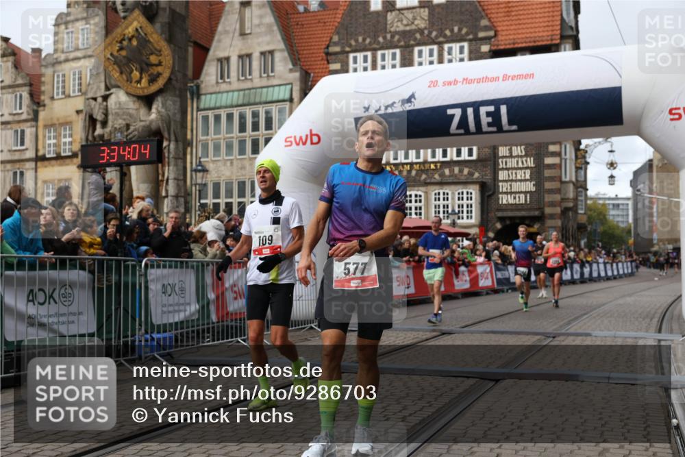 05.10.2025 - 20. swb-Marathon Bremen Yannick Fuchs http://msf.ph/oto/9286703 05.10.2025 13:04:53 Ziel 109, 577, 1265, 2057, 2188, 4966, 6463 meine-sportfotos.de