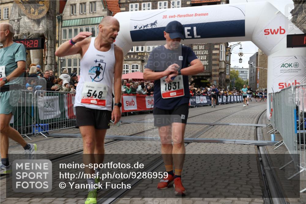 05.10.2025 - 20. swb-Marathon Bremen Yannick Fuchs http://msf.ph/oto/9286959 05.10.2025 13:05:18 Ziel 548, 685, 917, 1196, 1631 meine-sportfotos.de