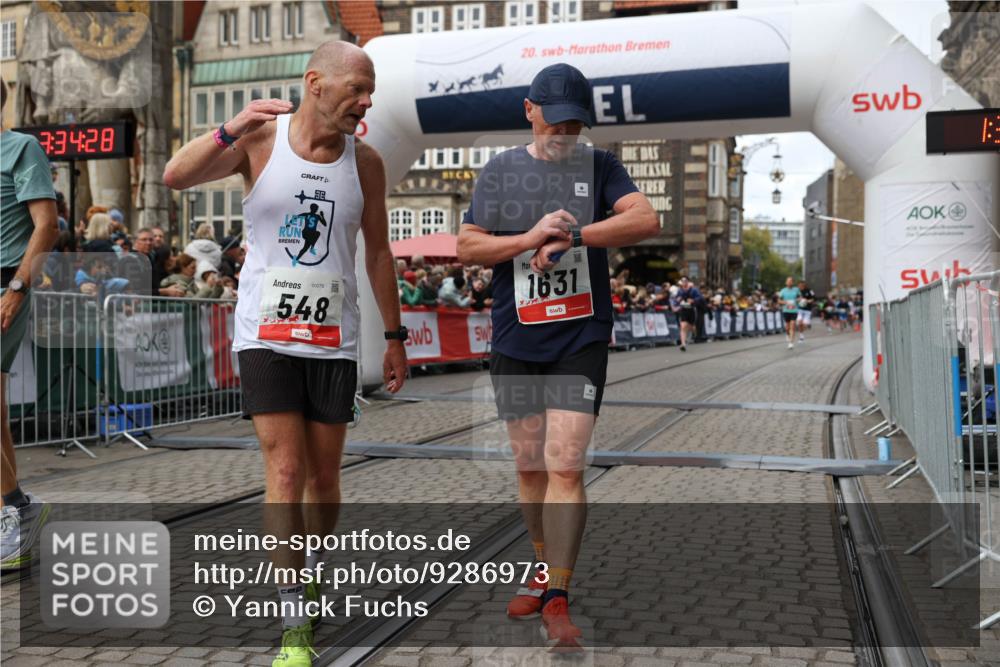 05.10.2025 - 20. swb-Marathon Bremen Yannick Fuchs http://msf.ph/oto/9286973 05.10.2025 13:05:18 Ziel 548, 685, 917, 1196, 1631 meine-sportfotos.de