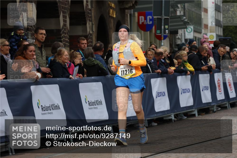 05.10.2025 - 20. swb-Marathon Bremen Strokosch-Dieckow http://msf.ph/oto/9287149 05.10.2025 11:19:52 Ziel 11216 meine-sportfotos.de