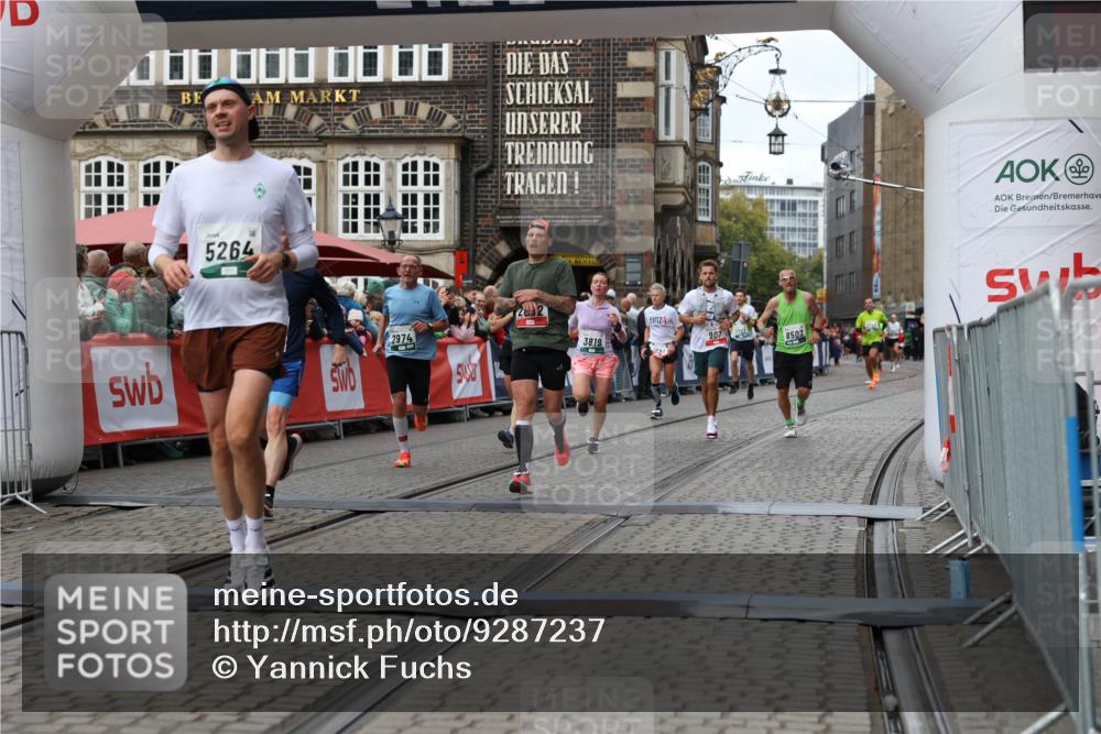 05.10.2025 - 20. swb-Marathon Bremen Yannick Fuchs http://msf.ph/oto/9287237 05.10.2025 13:05:30 Ziel 236, 907, 1607, 2092, 2974, 3819, 4313, 5264, 7831, 7987, 8507, 9114 meine-sportfotos.de