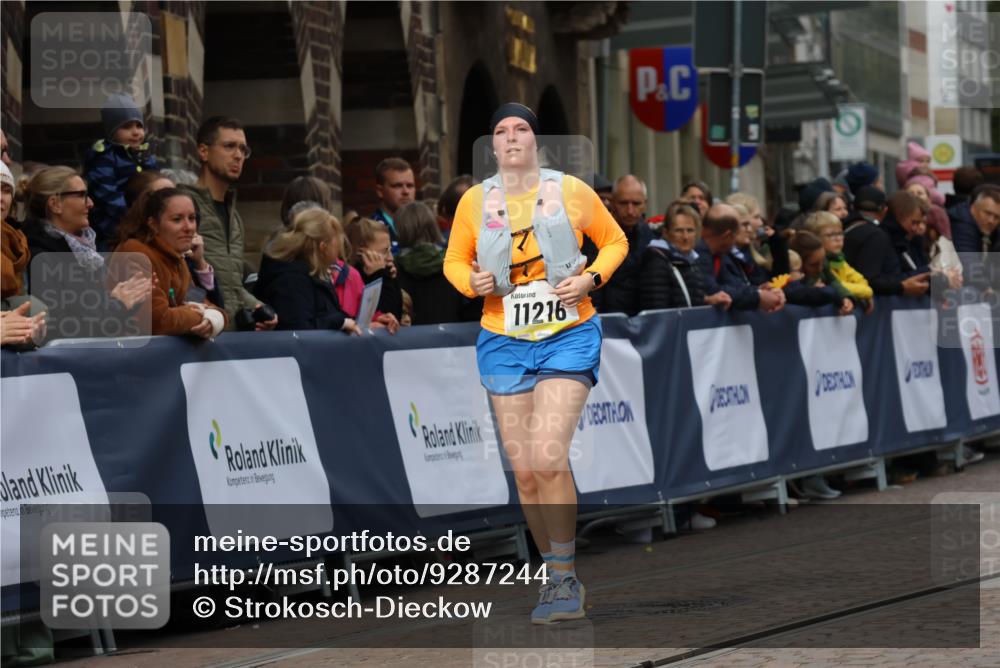 05.10.2025 - 20. swb-Marathon Bremen Strokosch-Dieckow http://msf.ph/oto/9287244 05.10.2025 11:19:52 Ziel 11216 meine-sportfotos.de