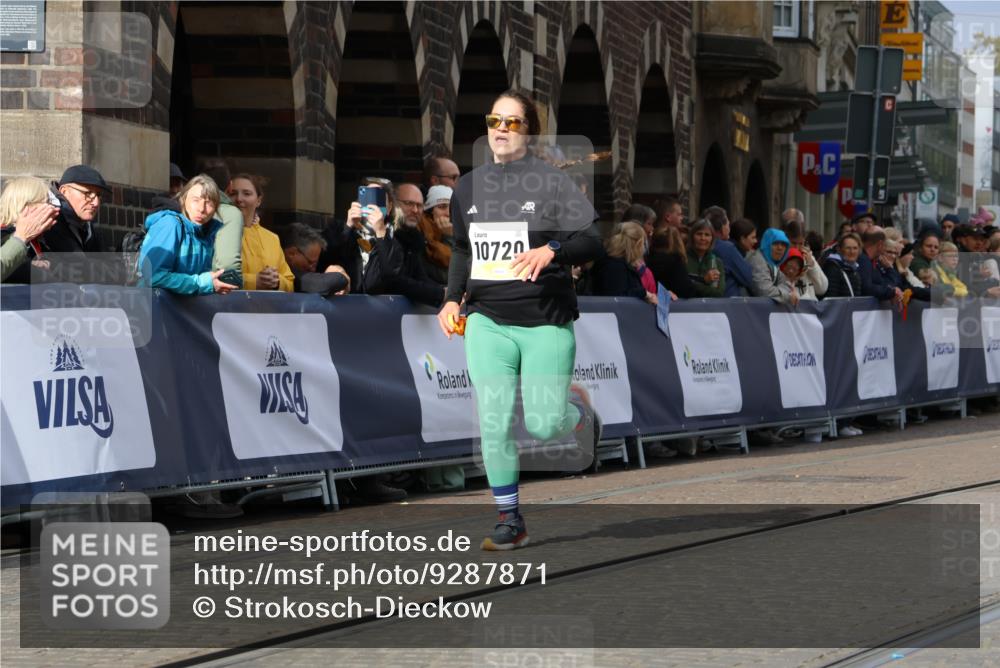05.10.2025 - 20. swb-Marathon Bremen Strokosch-Dieckow http://msf.ph/oto/9287871 05.10.2025 11:20:40 Ziel 10720 meine-sportfotos.de