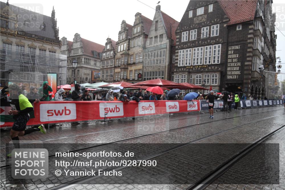 05.10.2025 - 20. swb-Marathon Bremen Yannick Fuchs http://msf.ph/oto/9287990 05.10.2025 14:56:36 Ziel 41, 1844 meine-sportfotos.de