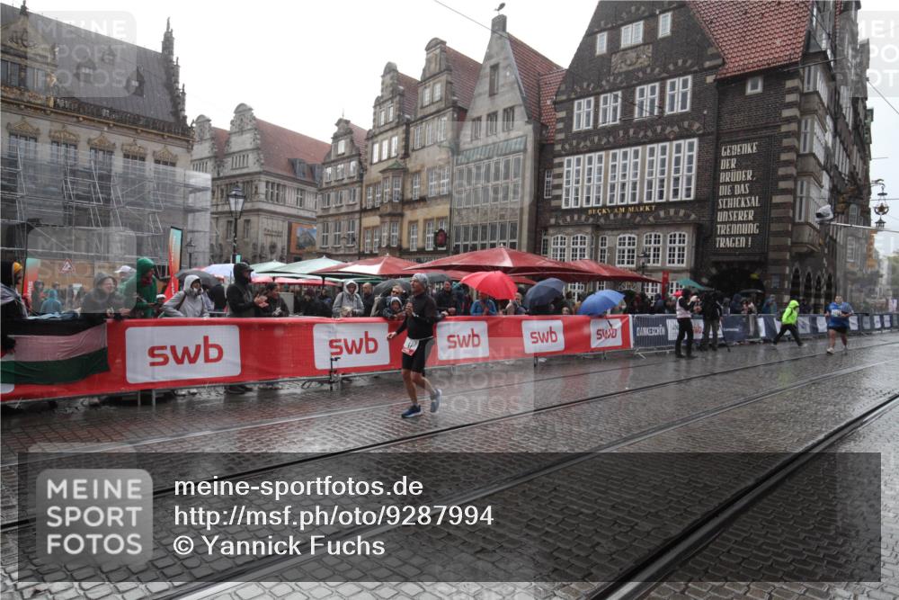 05.10.2025 - 20. swb-Marathon Bremen Yannick Fuchs http://msf.ph/oto/9287994 05.10.2025 14:56:40 Ziel 41 meine-sportfotos.de