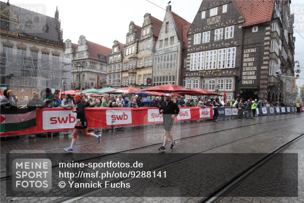 05.10.2025 - 20. swb-Marathon Bremen Yannick Fuchs http://msf.ph/oto/9288141 05.10.2025 15:00:52 Ziel 1475, 1818 meine-sportfotos.de