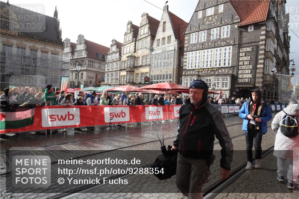 05.10.2025 - 20. swb-Marathon Bremen Yannick Fuchs http://msf.ph/oto/9288354 05.10.2025 15:04:26 Ziel  meine-sportfotos.de