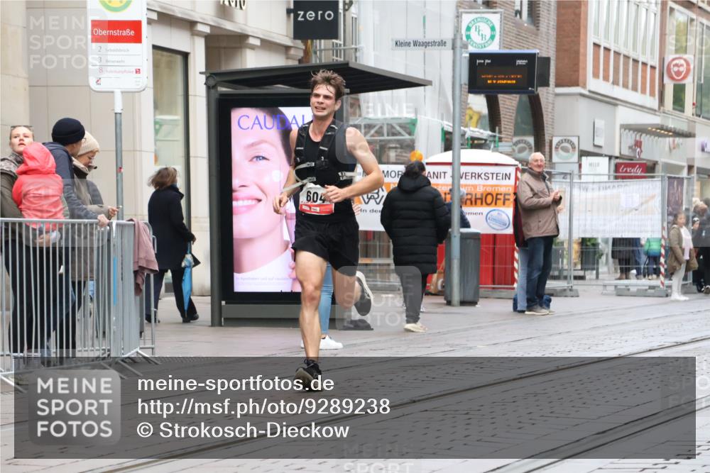 05.10.2025 - 20. swb-Marathon Bremen Strokosch-Dieckow http://msf.ph/oto/9289238 05.10.2025 12:29:47 Ziel 604, 604 meine-sportfotos.de