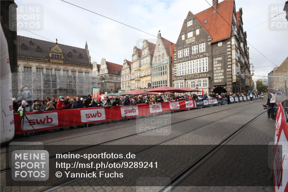 05.10.2025 - 20. swb-Marathon Bremen Yannick Fuchs http://msf.ph/oto/9289241 05.10.2025 10:42:48 Ziel  meine-sportfotos.de