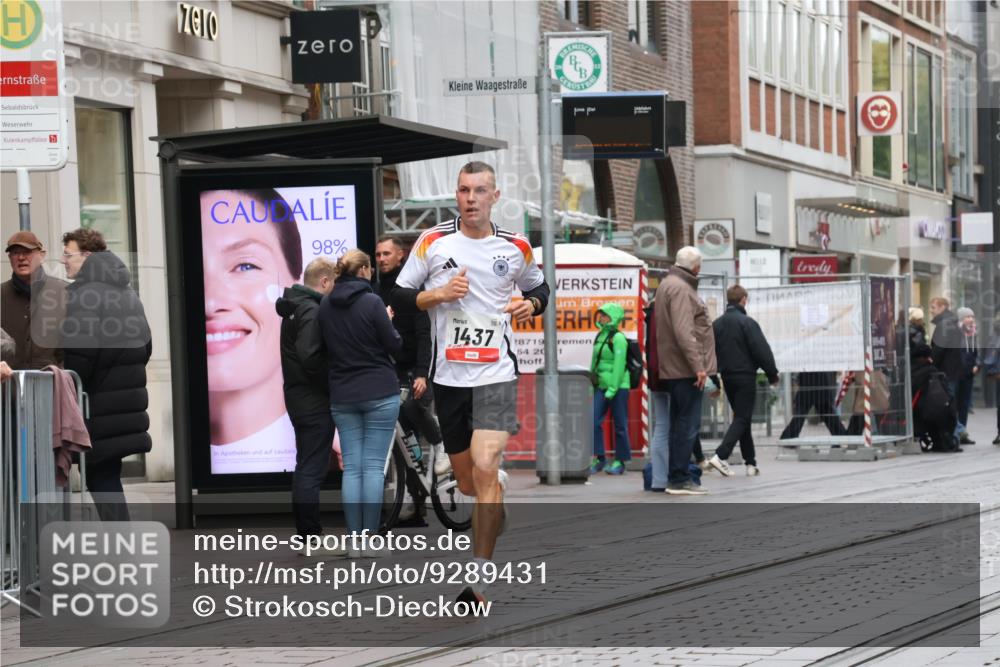 05.10.2025 - 20. swb-Marathon Bremen Strokosch-Dieckow http://msf.ph/oto/9289431 05.10.2025 12:30:32 Ziel 1437, 1437 meine-sportfotos.de