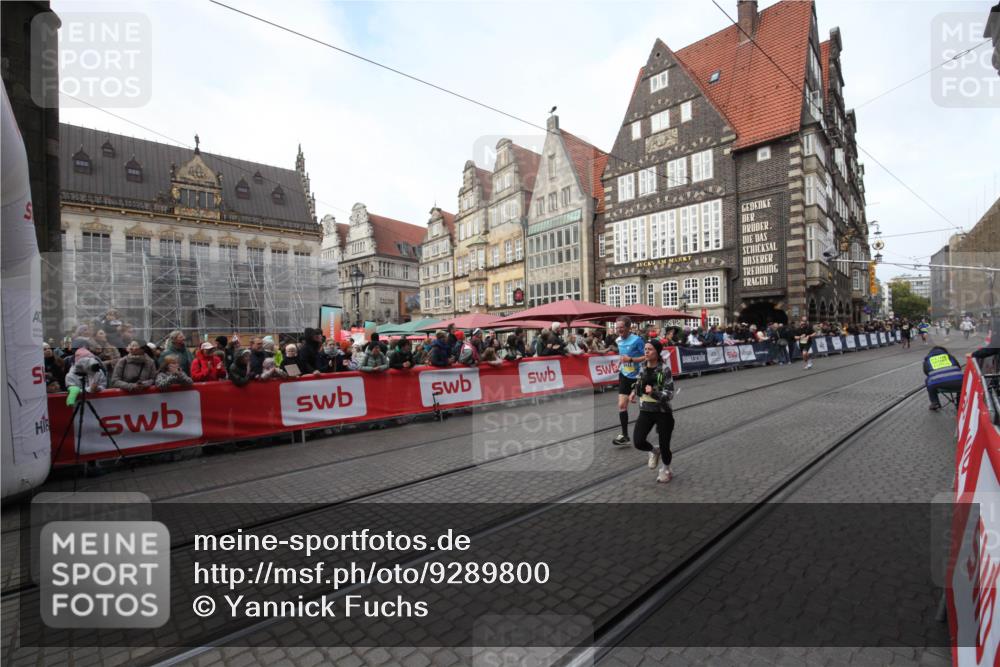 05.10.2025 - 20. swb-Marathon Bremen Yannick Fuchs http://msf.ph/oto/9289800 05.10.2025 10:46:48 Ziel 10277, 10411, 11327 meine-sportfotos.de