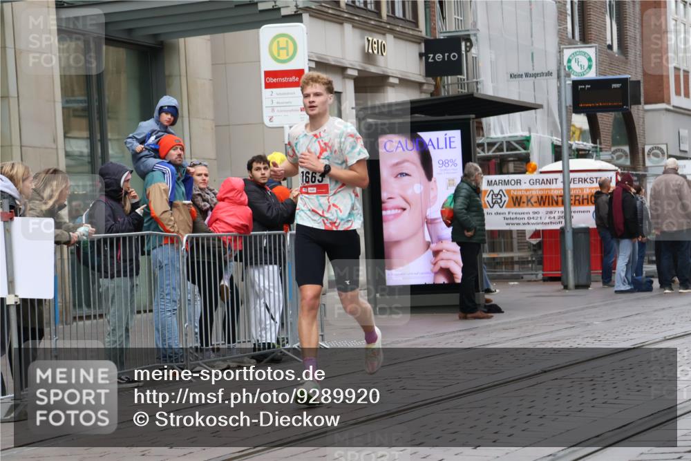 05.10.2025 - 20. swb-Marathon Bremen Strokosch-Dieckow http://msf.ph/oto/9289920 05.10.2025 12:33:52 Ziel 888, 1663, 888, 1663 meine-sportfotos.de